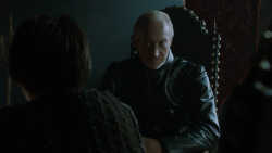 extant_GameOfThrones_2x07-AManWithoutHonor_1310