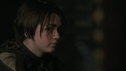 extant_GameOfThrones_2x07-AManWithoutHonor_1358