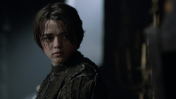 extant_GameOfThrones_2x07-AManWithoutHonor_1394