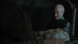 extant_GameOfThrones_2x07-AManWithoutHonor_1396