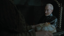 extant_GameOfThrones_2x07-AManWithoutHonor_1399