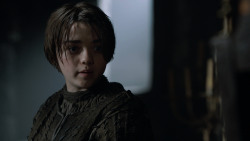 extant_GameOfThrones_2x07-AManWithoutHonor_1417