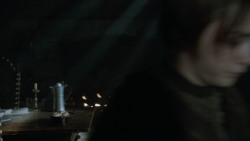 extant_GameOfThrones_2x07-AManWithoutHonor_1440