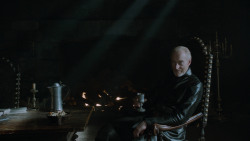extant_GameOfThrones_2x07-AManWithoutHonor_1442