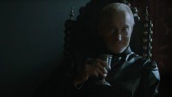extant_GameOfThrones_2x07-AManWithoutHonor_1446