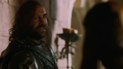 extant_GameOfThrones_2x07-AManWithoutHonor_1482