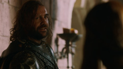 extant_GameOfThrones_2x07-AManWithoutHonor_1483