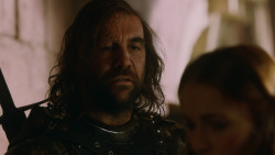 extant_GameOfThrones_2x07-AManWithoutHonor_1548