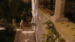 extant_GameOfThrones_2x07-AManWithoutHonor_1559