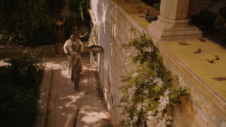 extant_GameOfThrones_2x07-AManWithoutHonor_1562