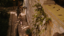 extant_GameOfThrones_2x07-AManWithoutHonor_1564