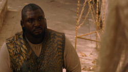 extant_GameOfThrones_2x07-AManWithoutHonor_1579