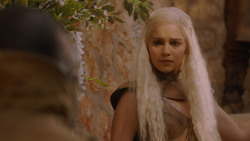 extant_GameOfThrones_2x07-AManWithoutHonor_1617