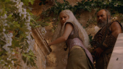 extant_GameOfThrones_2x07-AManWithoutHonor_1650