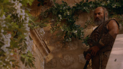 extant_GameOfThrones_2x07-AManWithoutHonor_1653