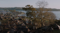 extant_GameOfThrones_2x07-AManWithoutHonor_1870