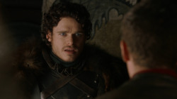 extant_GameOfThrones_2x07-AManWithoutHonor_1887