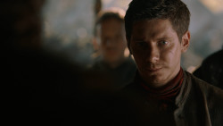 extant_GameOfThrones_2x07-AManWithoutHonor_1893