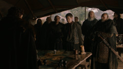 extant_GameOfThrones_2x07-AManWithoutHonor_1921