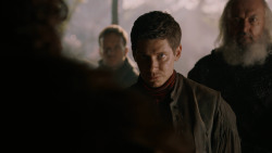 extant_GameOfThrones_2x07-AManWithoutHonor_1935