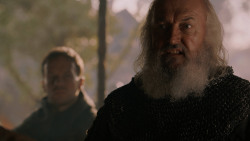 extant_GameOfThrones_2x07-AManWithoutHonor_1942