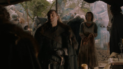 extant_GameOfThrones_2x07-AManWithoutHonor_2000
