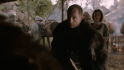 extant_GameOfThrones_2x07-AManWithoutHonor_2005