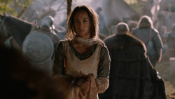 extant_GameOfThrones_2x07-AManWithoutHonor_2028