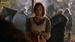 extant_GameOfThrones_2x07-AManWithoutHonor_2030