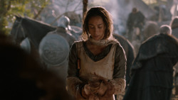 extant_GameOfThrones_2x07-AManWithoutHonor_2032