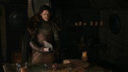 extant_GameOfThrones_2x07-AManWithoutHonor_2036