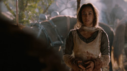 extant_GameOfThrones_2x07-AManWithoutHonor_2052