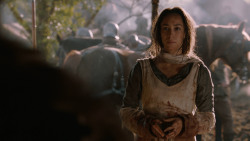 extant_GameOfThrones_2x07-AManWithoutHonor_2054