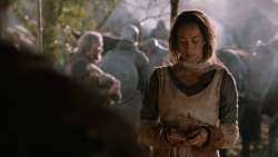extant_GameOfThrones_2x07-AManWithoutHonor_2057