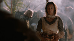 extant_GameOfThrones_2x07-AManWithoutHonor_2068