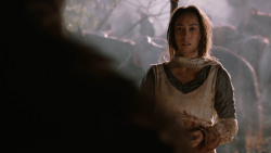 extant_GameOfThrones_2x07-AManWithoutHonor_2072