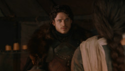 extant_GameOfThrones_2x07-AManWithoutHonor_2083