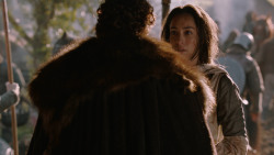 extant_GameOfThrones_2x07-AManWithoutHonor_2088