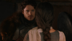 extant_GameOfThrones_2x07-AManWithoutHonor_2089