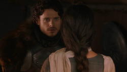 extant_GameOfThrones_2x07-AManWithoutHonor_2090