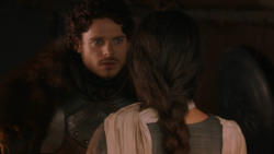 extant_GameOfThrones_2x07-AManWithoutHonor_2091