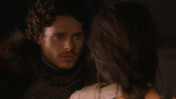 extant_GameOfThrones_2x07-AManWithoutHonor_2098