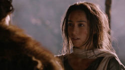 extant_GameOfThrones_2x07-AManWithoutHonor_2127