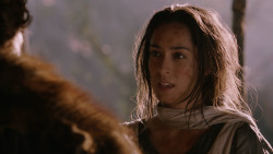 extant_GameOfThrones_2x07-AManWithoutHonor_2136