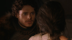 extant_GameOfThrones_2x07-AManWithoutHonor_2143