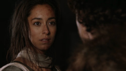 extant_GameOfThrones_2x07-AManWithoutHonor_2154