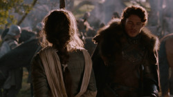 extant_GameOfThrones_2x07-AManWithoutHonor_2168