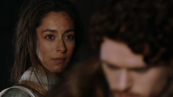 extant_GameOfThrones_2x07-AManWithoutHonor_2170