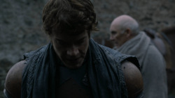 extant_GameOfThrones_2x07-AManWithoutHonor_2276