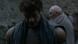 extant_GameOfThrones_2x07-AManWithoutHonor_2277